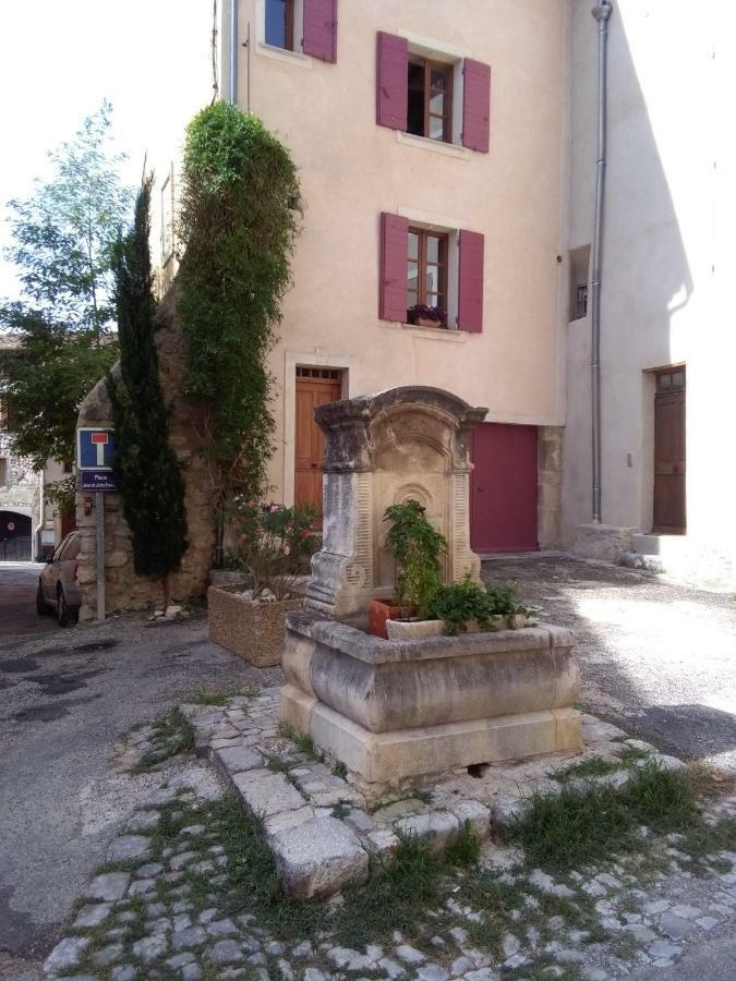 La Maison Derriere La Fontaine Buis-les-Baronnies Εξωτερικό φωτογραφία