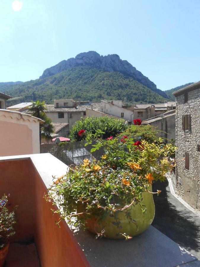 La Maison Derriere La Fontaine Buis-les-Baronnies Εξωτερικό φωτογραφία