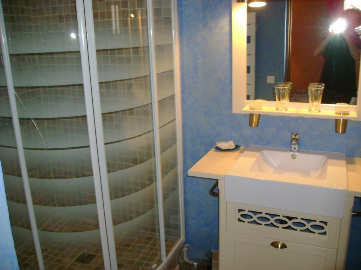 La Maison Derriere La Fontaine Buis-les-Baronnies Εξωτερικό φωτογραφία